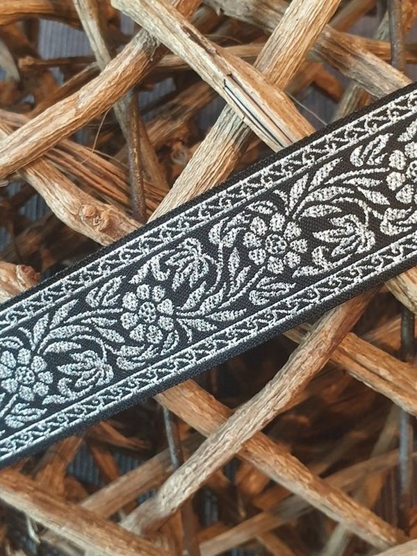 Jaquardborte Blumen schwarz/silber 25mm