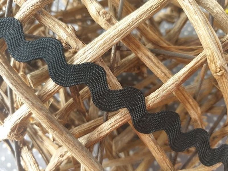 Zackenlitze 10mm schwarz