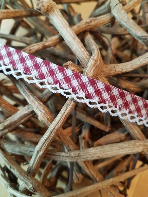 Schrägband vichy karo mit Häkelborte weinrot 