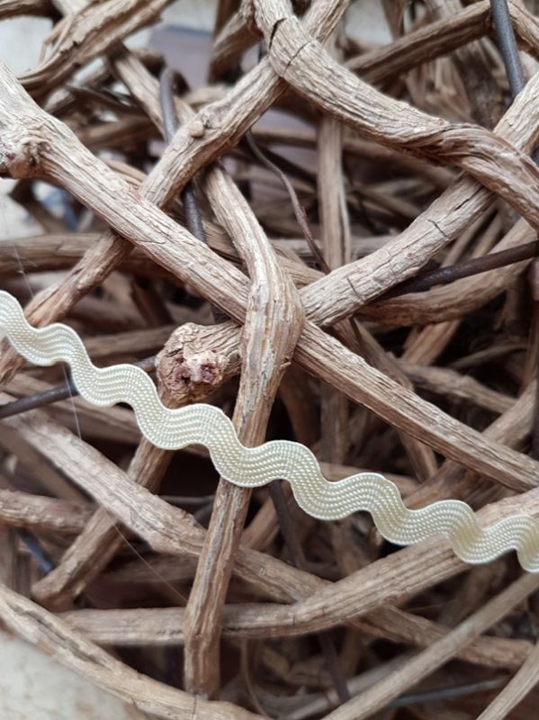 Zackenlitze 5 mm vanille
