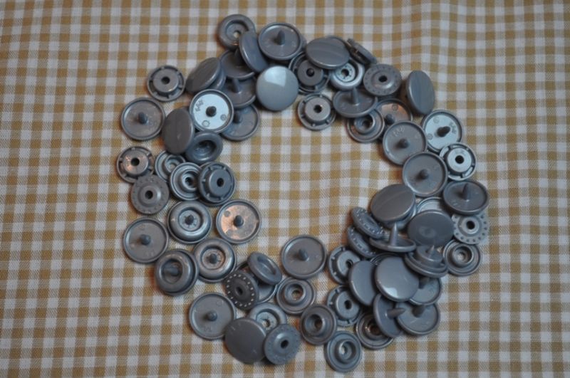 30 Baby Snaps T5 Farbe B13 Silver Grey