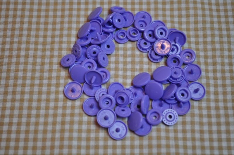 30 Baby Snaps T5 Farbe B28 Lavender