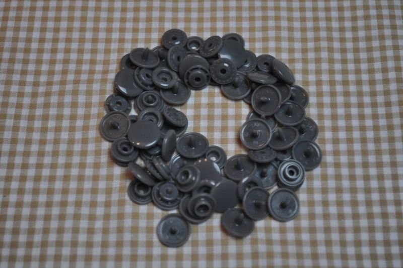 30 Baby Snaps T5 Farbe B39 Grey 