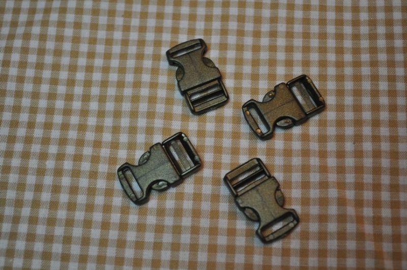 Steckschnalle 10 mm gold