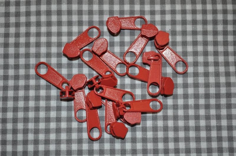 Schieber/Zipper 3 mm Reißverschluss Terra