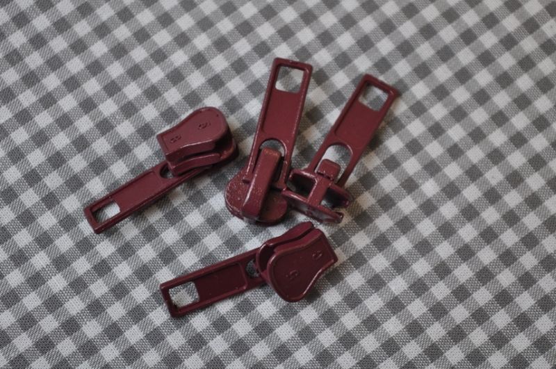 Schieber/Zipper 5 mm grob Reißverschluss weinrot