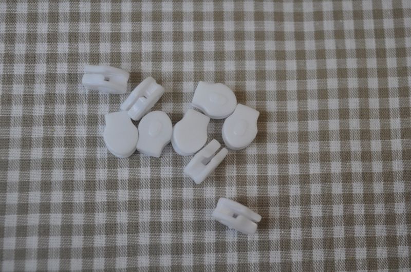 Wäsche Schieber für 3 mm Reißverschluss weiß