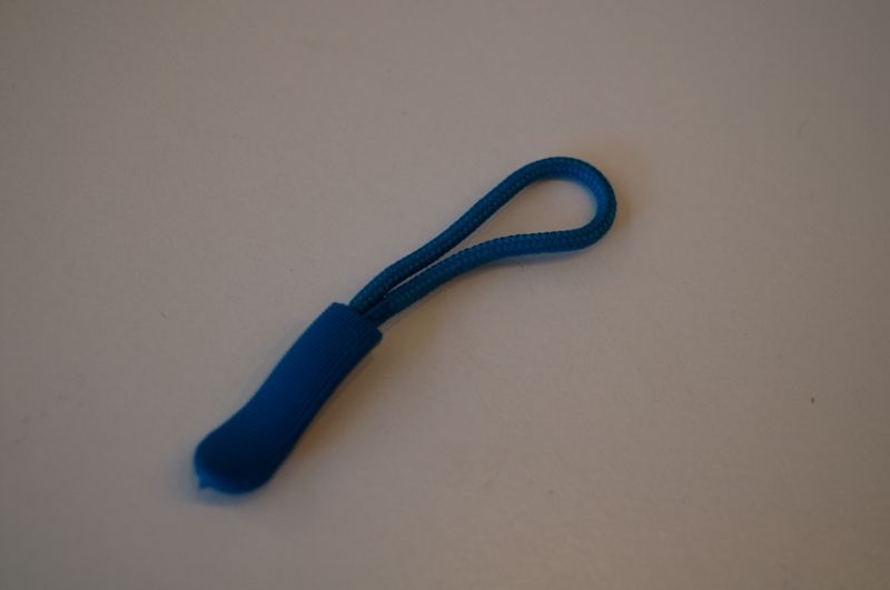 Reißverschluss Zipper Anhänger blau