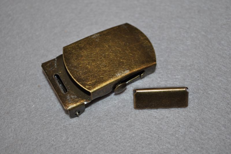 Gürtelschnalle mit Endstück 25mm messing