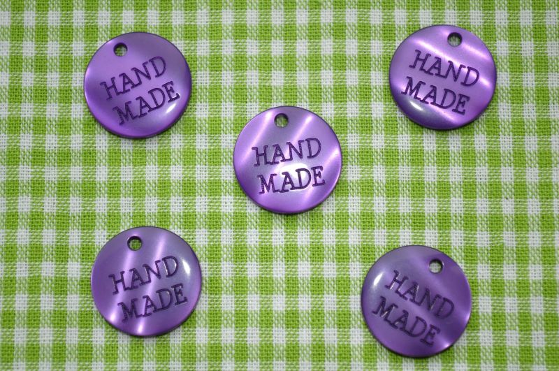 Zierteil Handmade lila