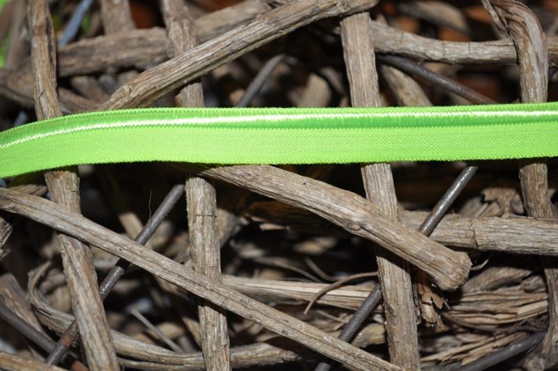 Elastisches Paspelband nenongelb glänzend/matt