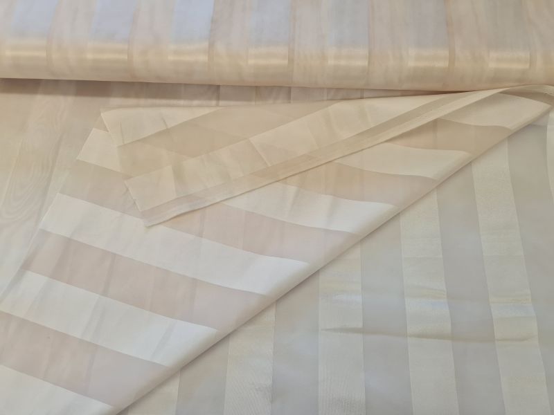 Klassischer Gardinenstoff Streifen