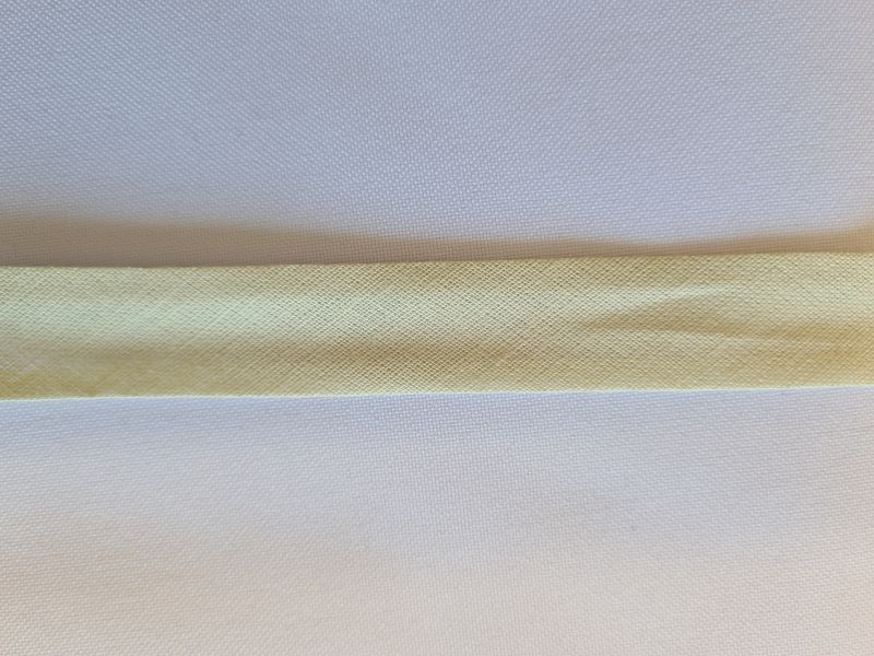 Schrägband gefalzt 20 mm leicht haut