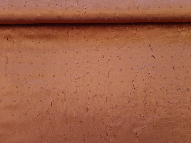 Dekostoff Gecrusht Terra mit kleinen vierecken