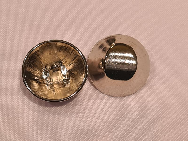 Knopf 25mm Öse Tracht Kuppel Silber