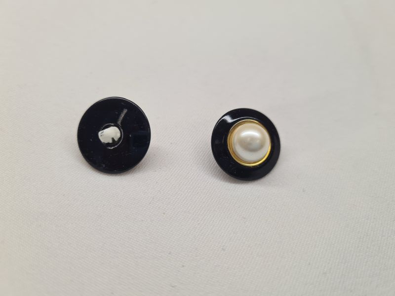 Knopf 17mm Öse Kunststoff Rund mit Perle Schwarz