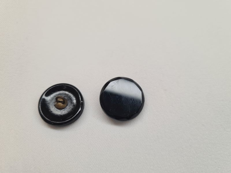 Knopf 18mm Öse Glas Kantenschliff Schwarz