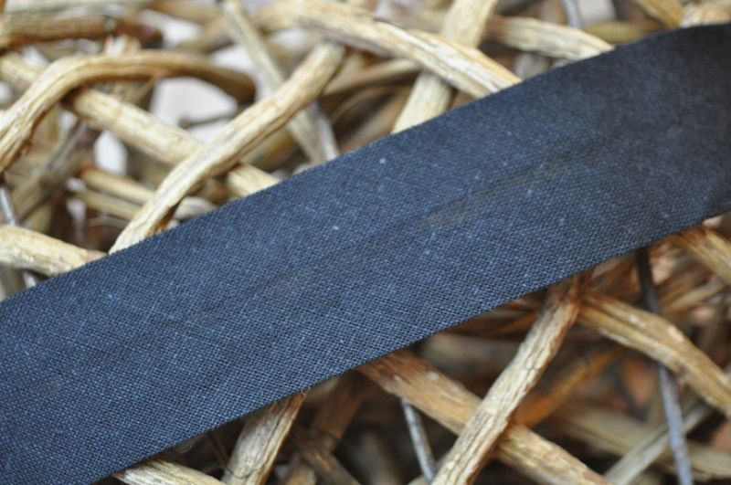 Schrägband gefalzt 30 mm schwarz