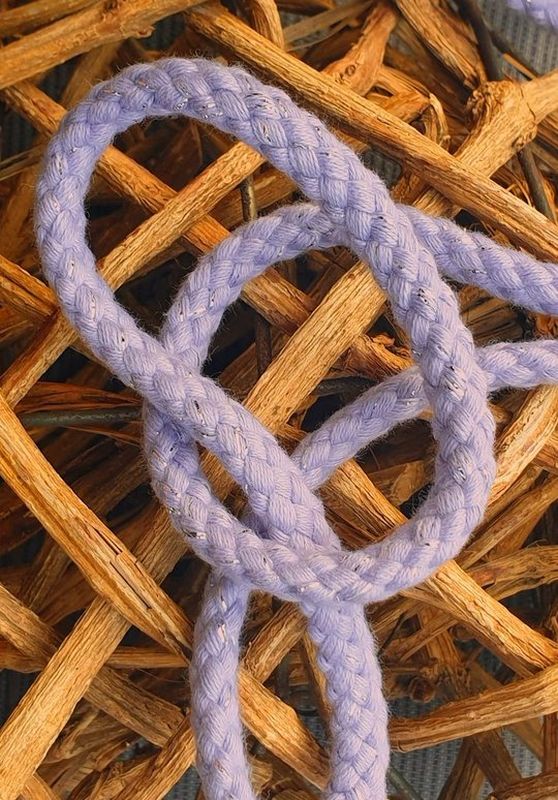 Baumwoll Kordel 8mm Flieder mit Lurexfaden Silber