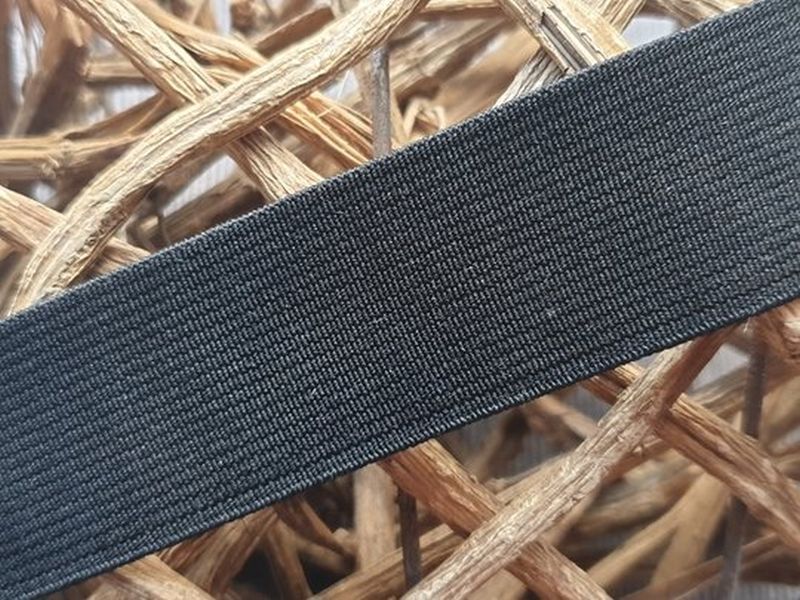 Gummiband 30 mm schwarz