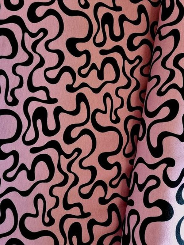 Sweat Twisted Lines by Poppy rosa