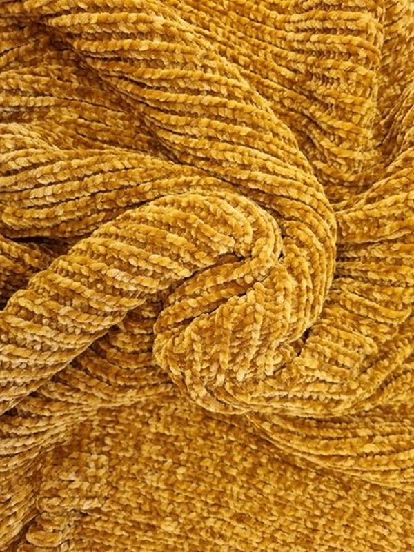 Heavy Chenille Cable Strick ocre