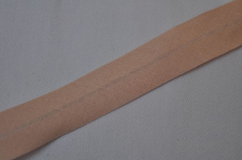 Schrägband gefalzt 20 mm nude