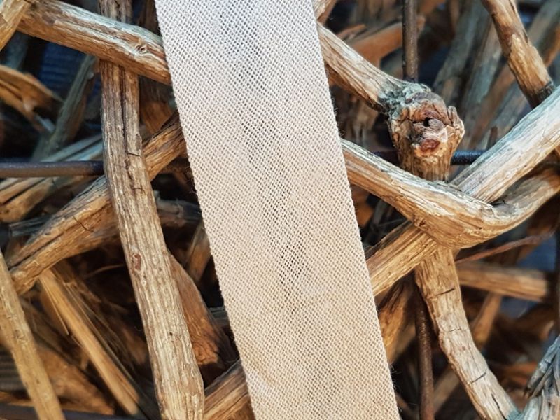 Schrägband gefalzt 20 mm beige