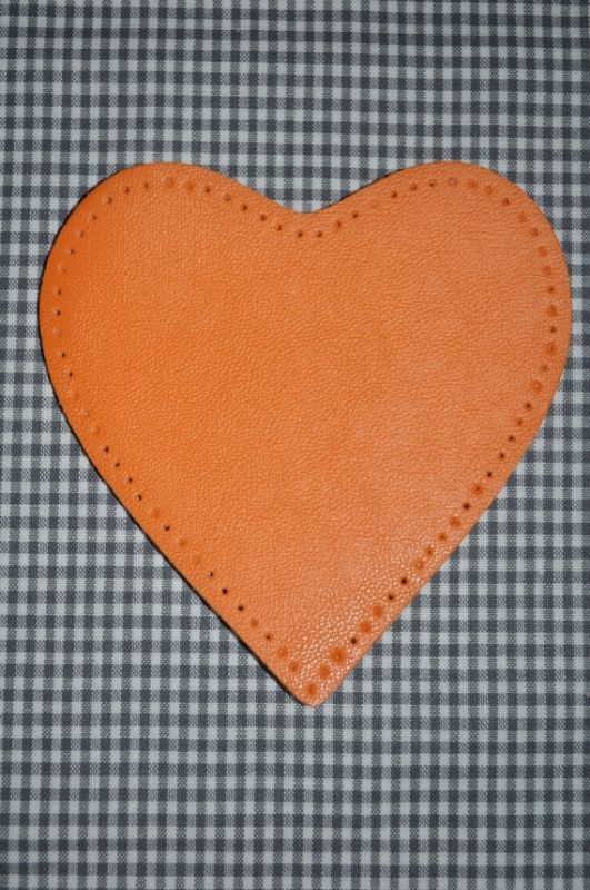 2 Leder (imitat) applikationen *herz* orange