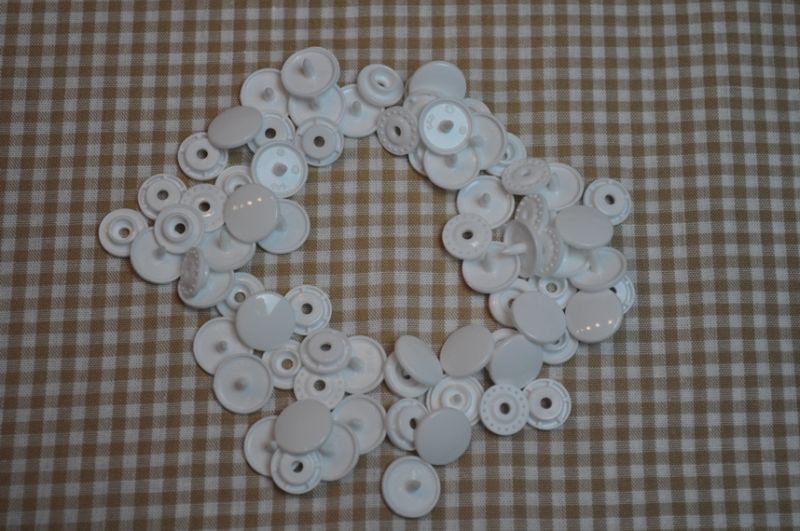 30 Baby Snaps T5 Farbe B3 white