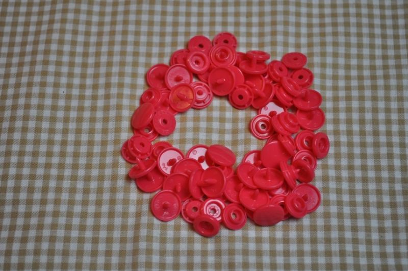 30 Baby Snaps T5 Farbe B33 Hot Pink