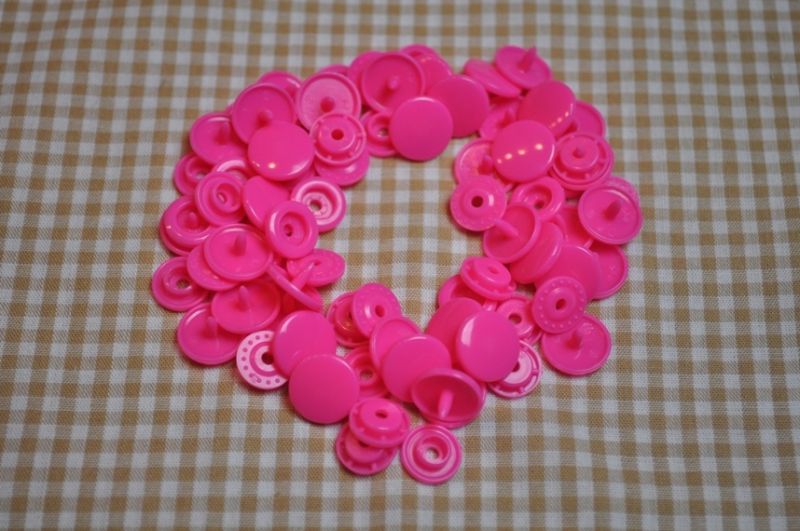 30 Baby Snaps T5 Farbe B47 neon Pink