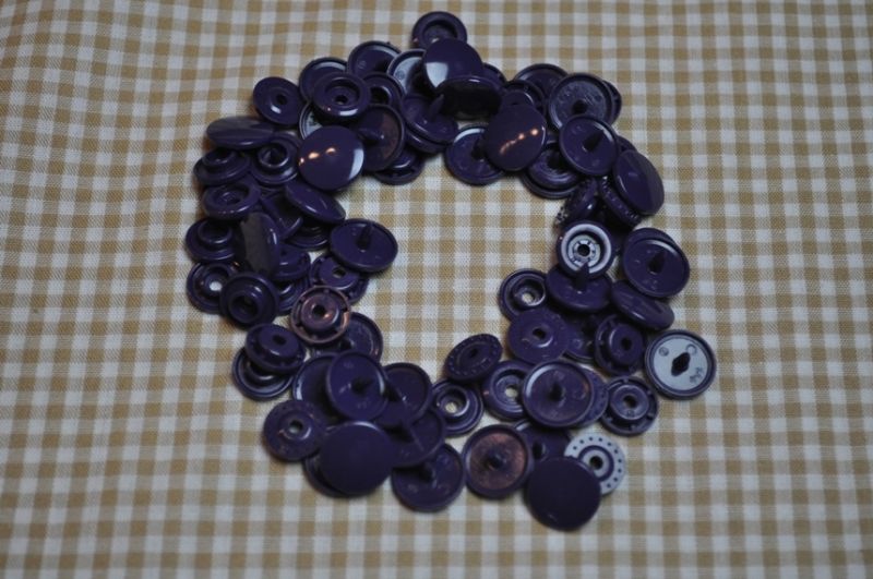 30 Baby Snaps T5 Farbe B49 Navy Purple