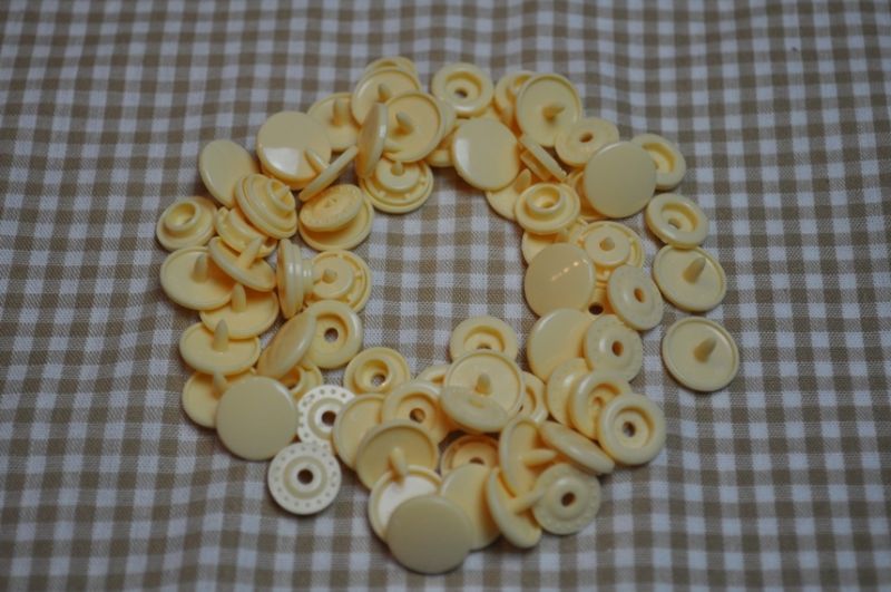 30 Baby Snaps T5 Farbe B53 Ivy 