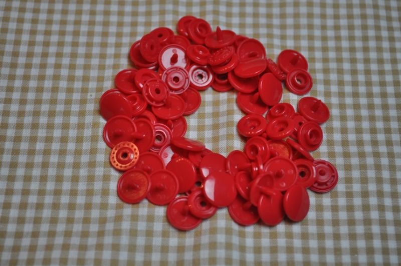 30 Baby Snaps T5 Farbe B54 Crimson