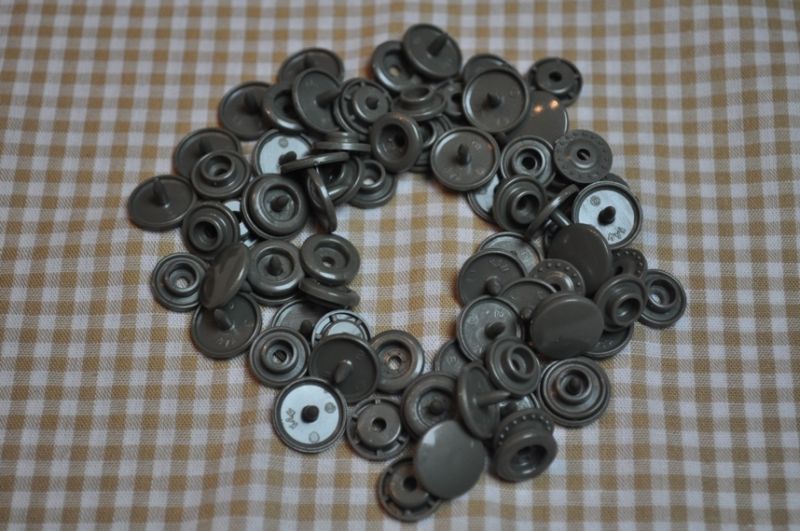 30 Baby Snaps T5 Farbe B60 Tarnished silver