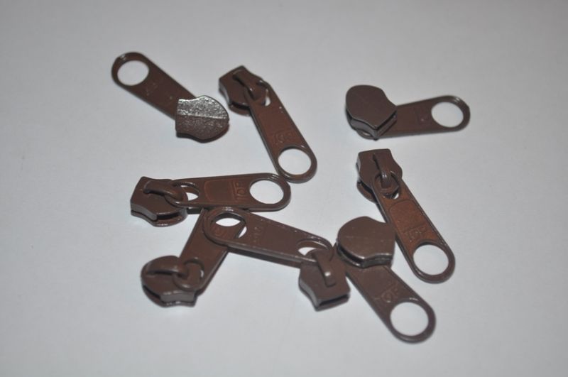 Schieber/Zipper 5 mm Reißverschluss braun