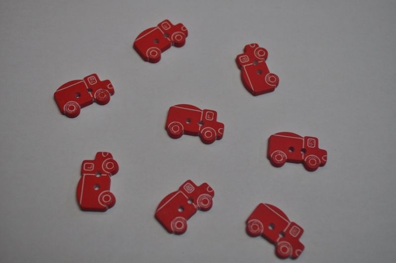 Kinder Knopf LKW rot