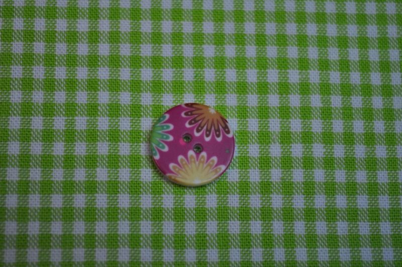 Knopf Tante Ema Blumenwiese Beere