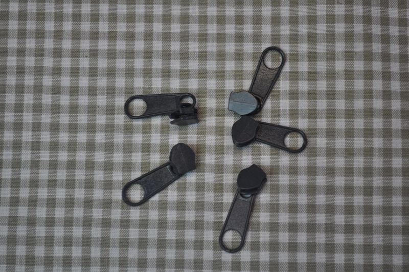 Schieber/Zipper 3 mm Reißverschluss dunkelgrau