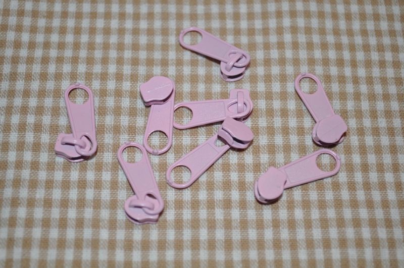 Schieber/Zipper 3 mm Reißverschluss hellrosa
