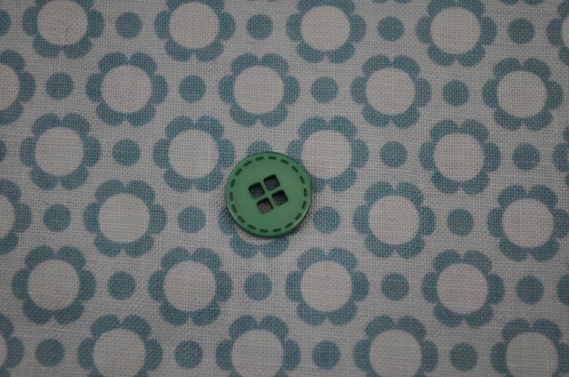 Knopf 4-loch 1,2cm grün