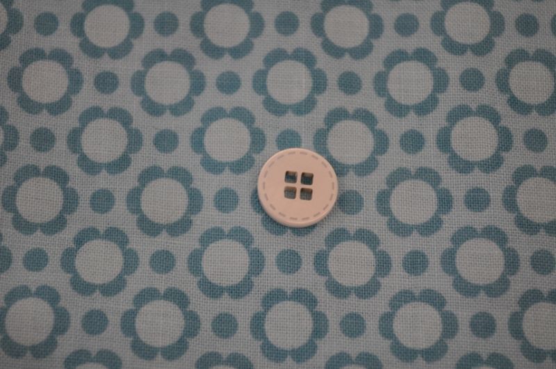 Knopf 4-loch 1,2cm weiß