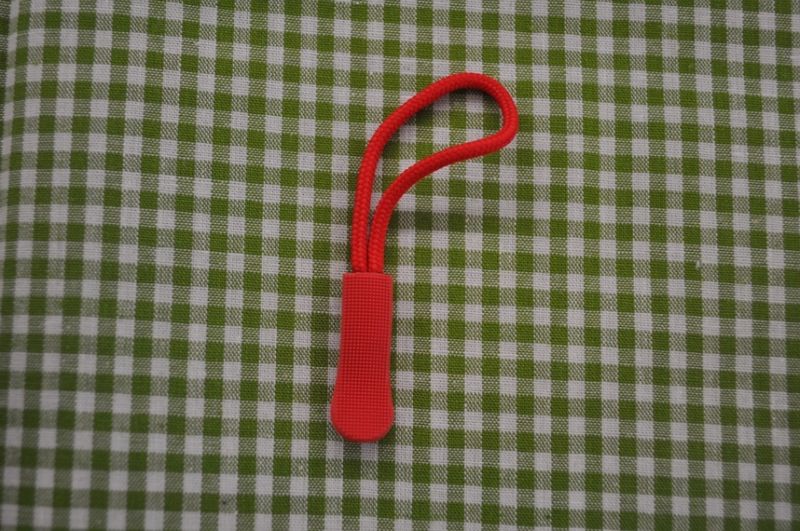 Reißverschluss Zipper Anhänger rot