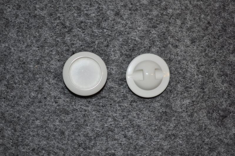 Knopf 17mm Öse verdecktes annähen Weiß