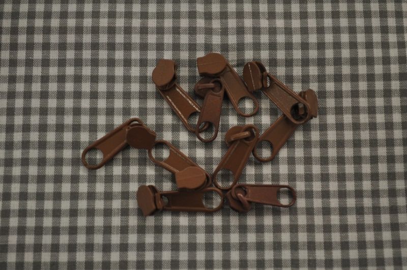 Schieber/Zipper 3 mm Reißverschluss braun