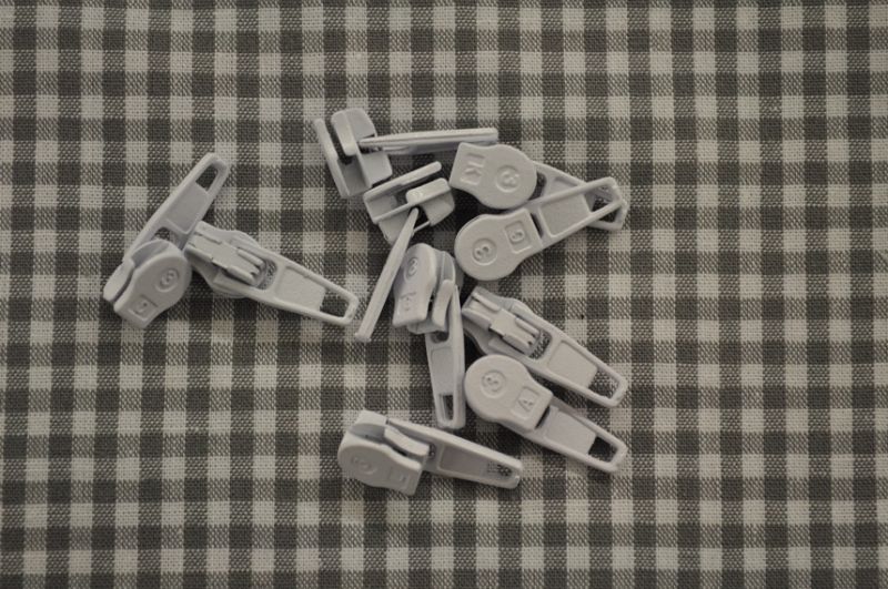 Schieber/Zipper 3 mm Reißverschluss weiß
