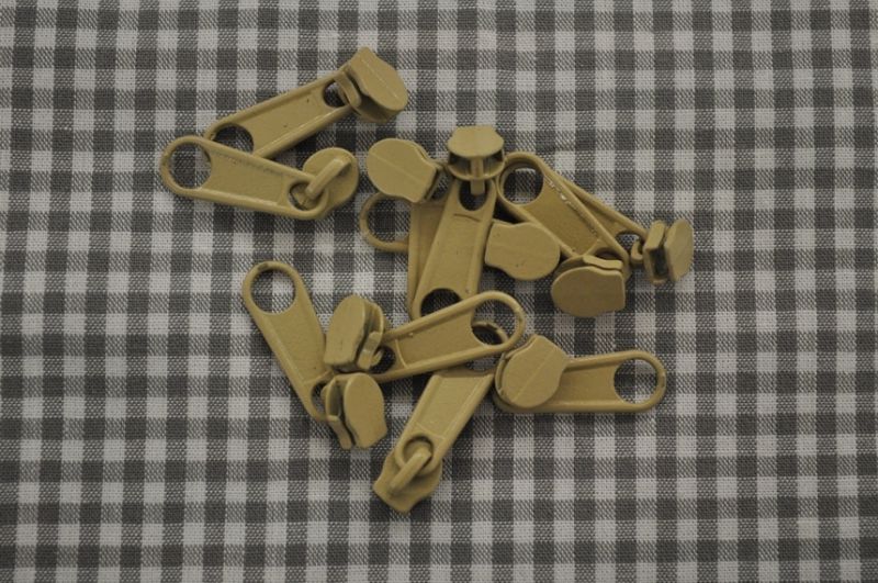 Schieber/Zipper 3 mm Reißverschluss taupe