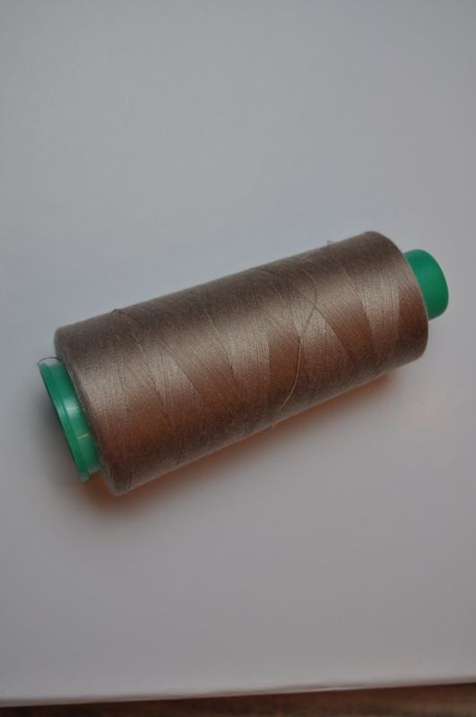 Overlockgarn 120er 2500 m Fb.813 nougat