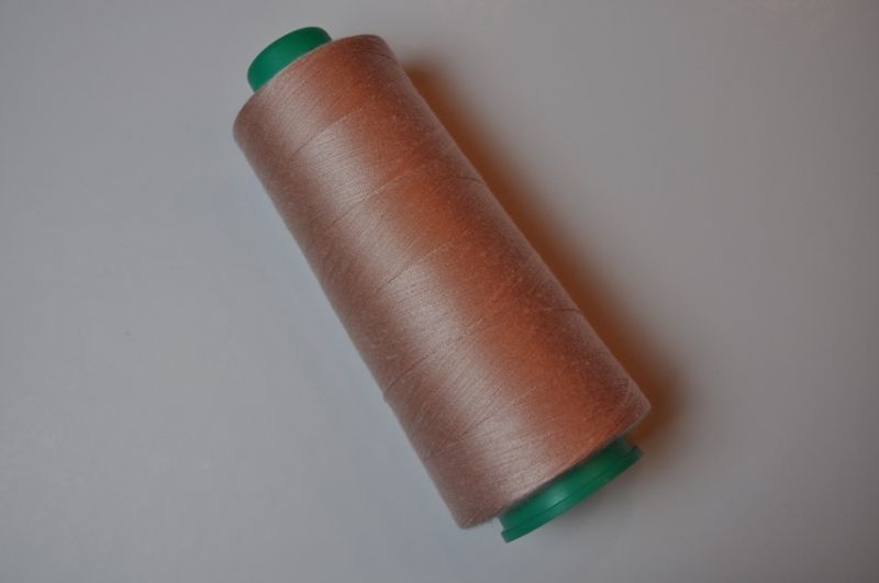 Overlockgarn 120er 2500 m Fb.402 malve